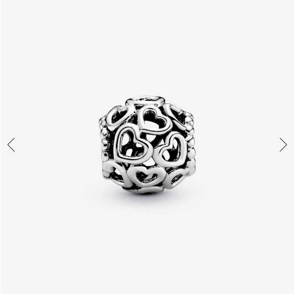 Hearts All Over Charm - Picture 1 of 2